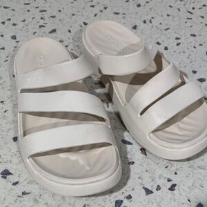 CROCS Cream Sandals
